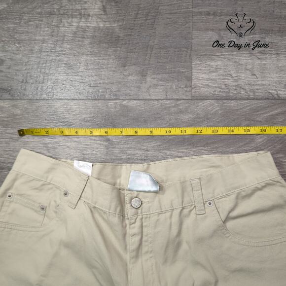 Bill Blass Chino Shorts Size 16 - Picture 3 of 7